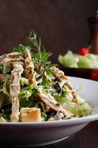 Салат с картофелем и кукурузой