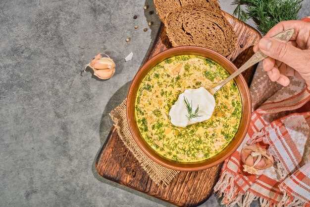 Итальянский минестроне с курицей и овощами